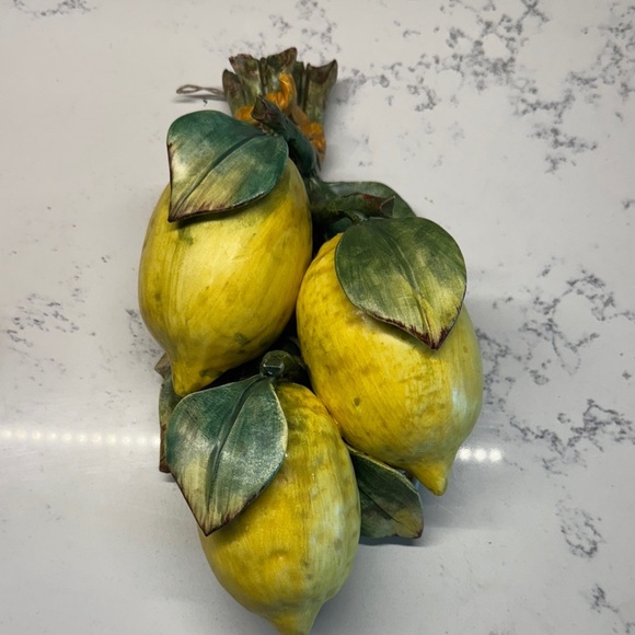 Rustic Yellow Lemon Cluster Wall Decor - Picture 1 of 11